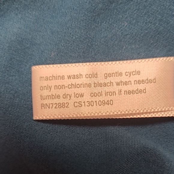 Fashion BugTeal Blouse with Ruffle Neckline 26/28W - Picture 6 of 9